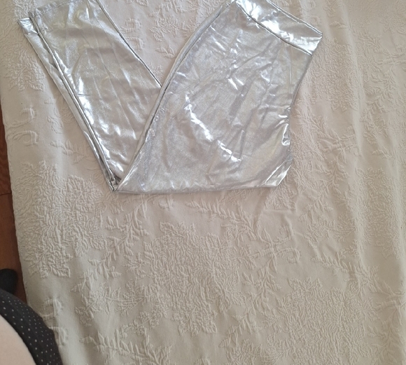 Shimmering Silver Womens 2X Leggings Elizabeth & Nicole - Picture 5 of 11